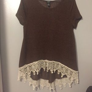 Rue 21 women’s shirt